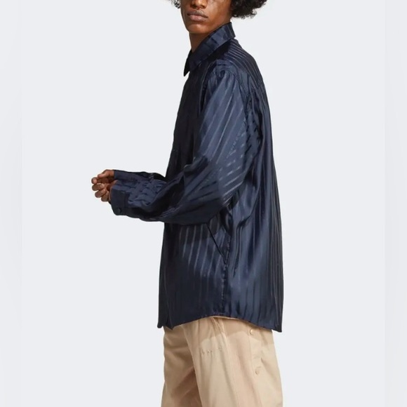 NWT - Adidas Men's RIFTA City Oversized Shirt - Size M, XL - Picture 3 of 15